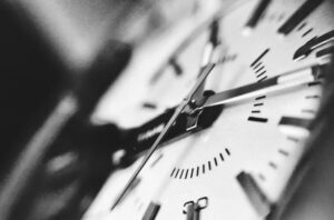 Cara Membaca Waktu dalam Bahasa Inggris