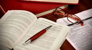 Narrative Text Pengertian, Struktur dan Karakteristik